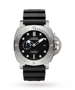Panerai Submersible Men Automatic Black Rubber Watch PAM01305