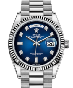 Rolex Day-Date 36 Oyster 36 mm white gold 128239